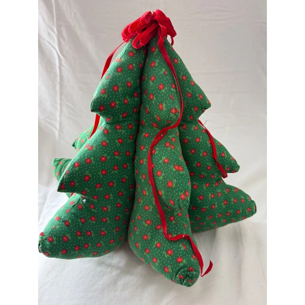 Handmade Quilted Christmas Decor Set Stuffed Wreath and Tabletop Tree Red Green